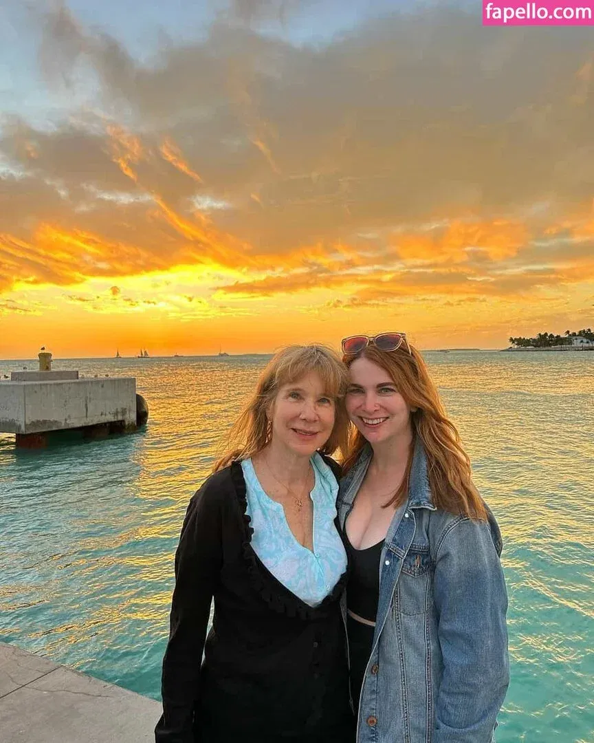 Rachel Sholder Onlyfans Photo Gallery 