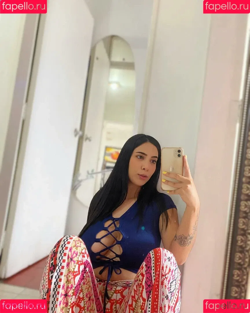 ale_honeyyy Onlyfans Photo Gallery 