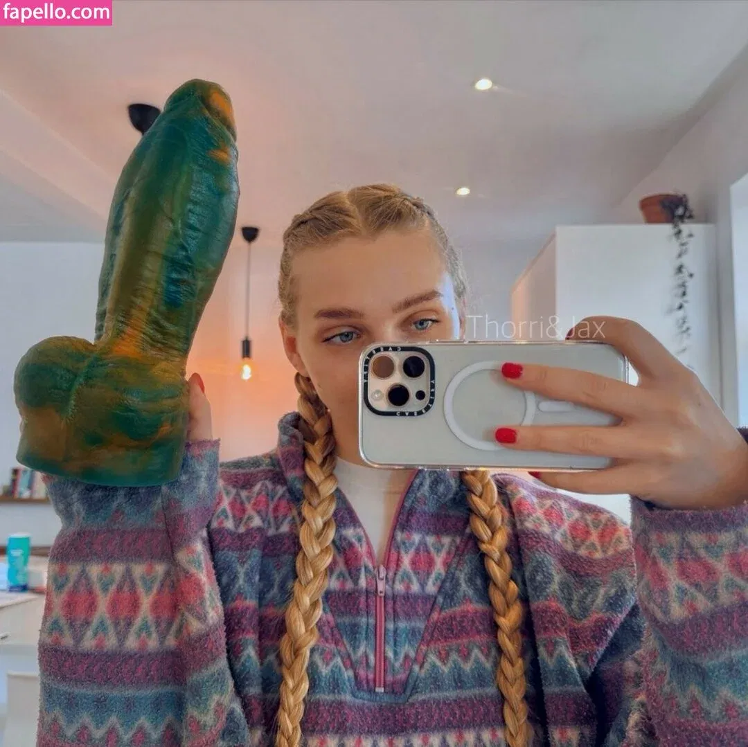 ThorriandJax Onlyfans Photo Gallery 