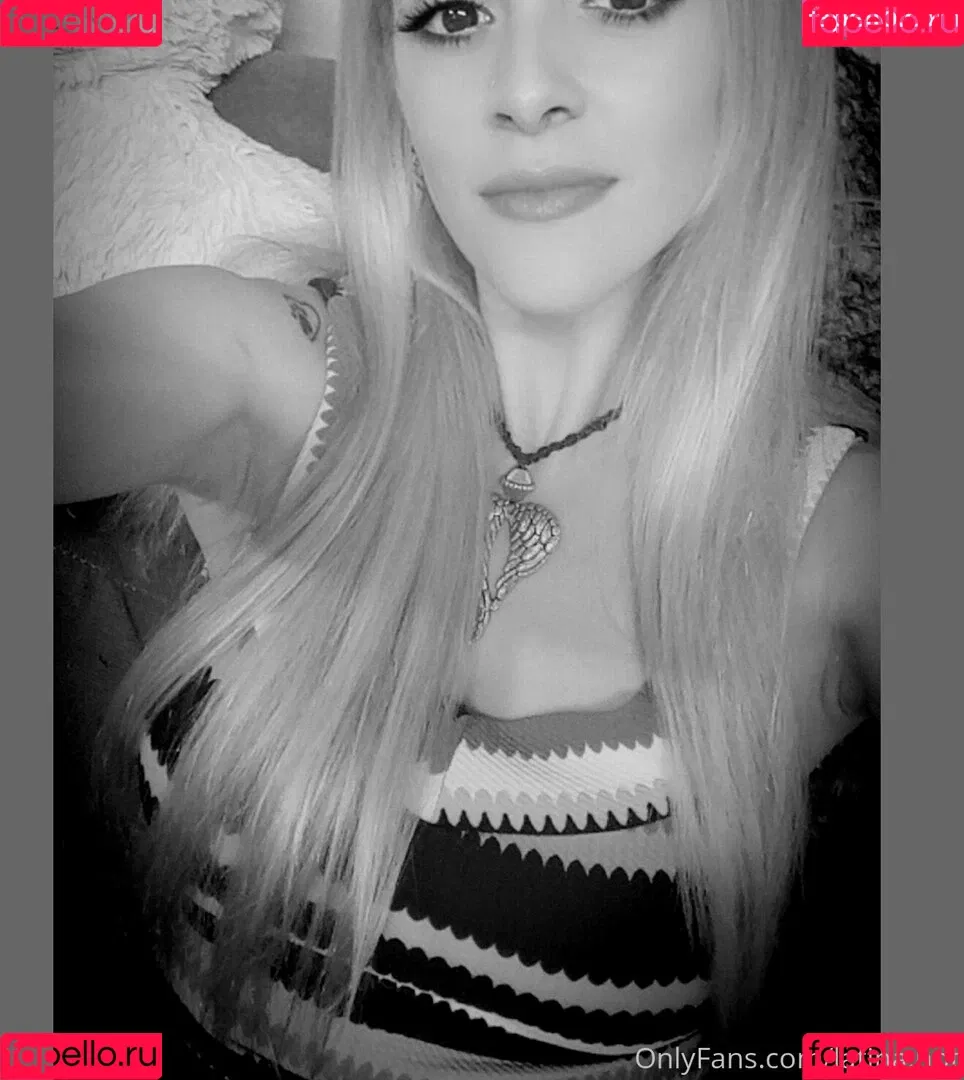 thedevilhot Onlyfans Photo Gallery 