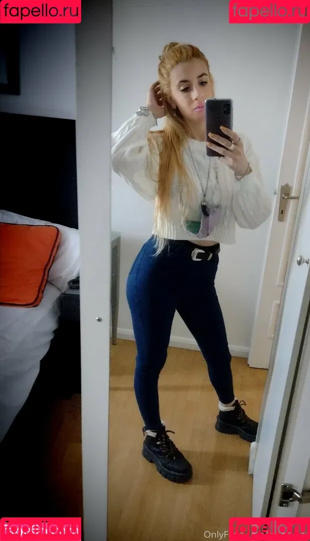 thedevilhot Onlyfans Photo Gallery 