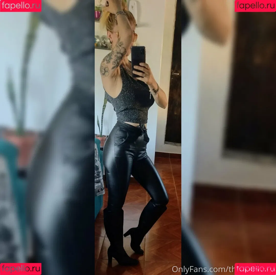 thedevilhot Onlyfans Photo Gallery 