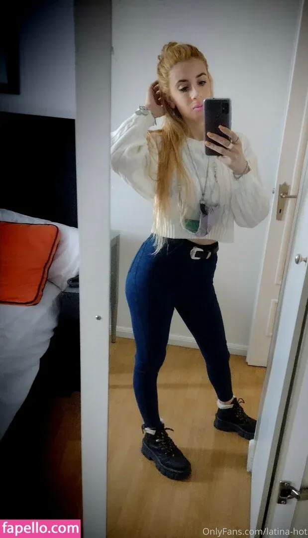 thedevilhot Onlyfans Photo Gallery 