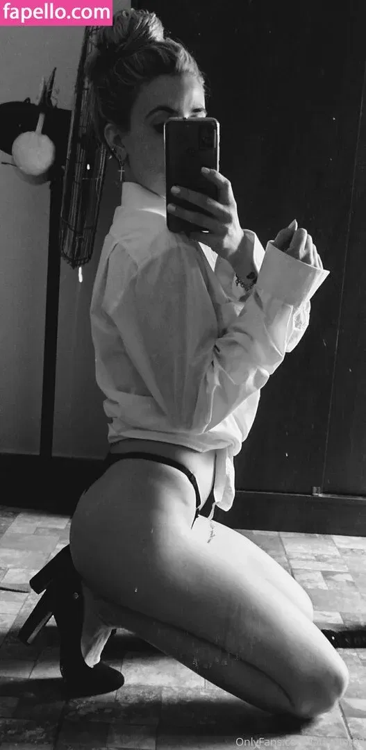 thedevilhot Onlyfans Photo Gallery 