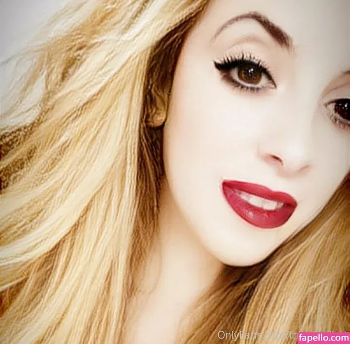 thedevilhot Onlyfans Photo Gallery 