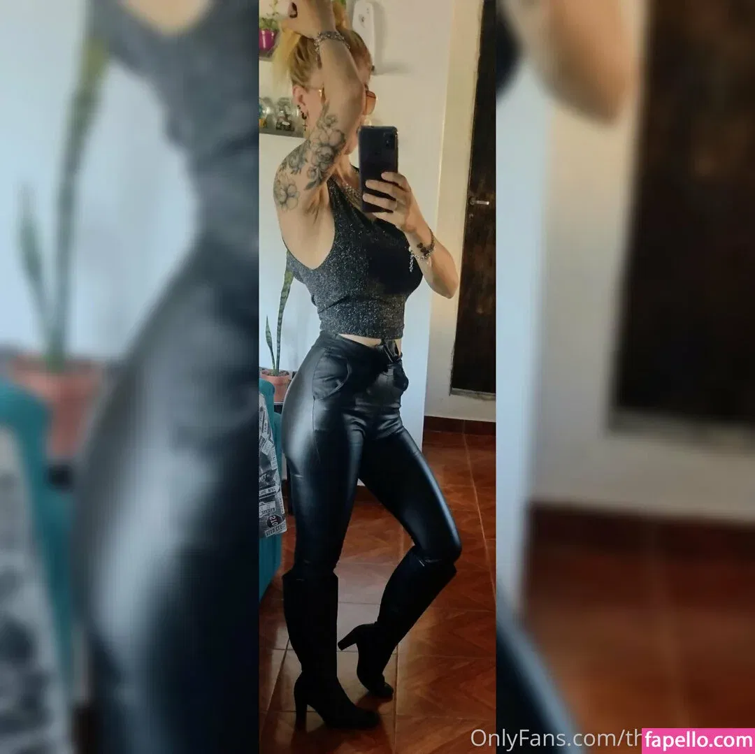 thedevilhot Onlyfans Photo Gallery 