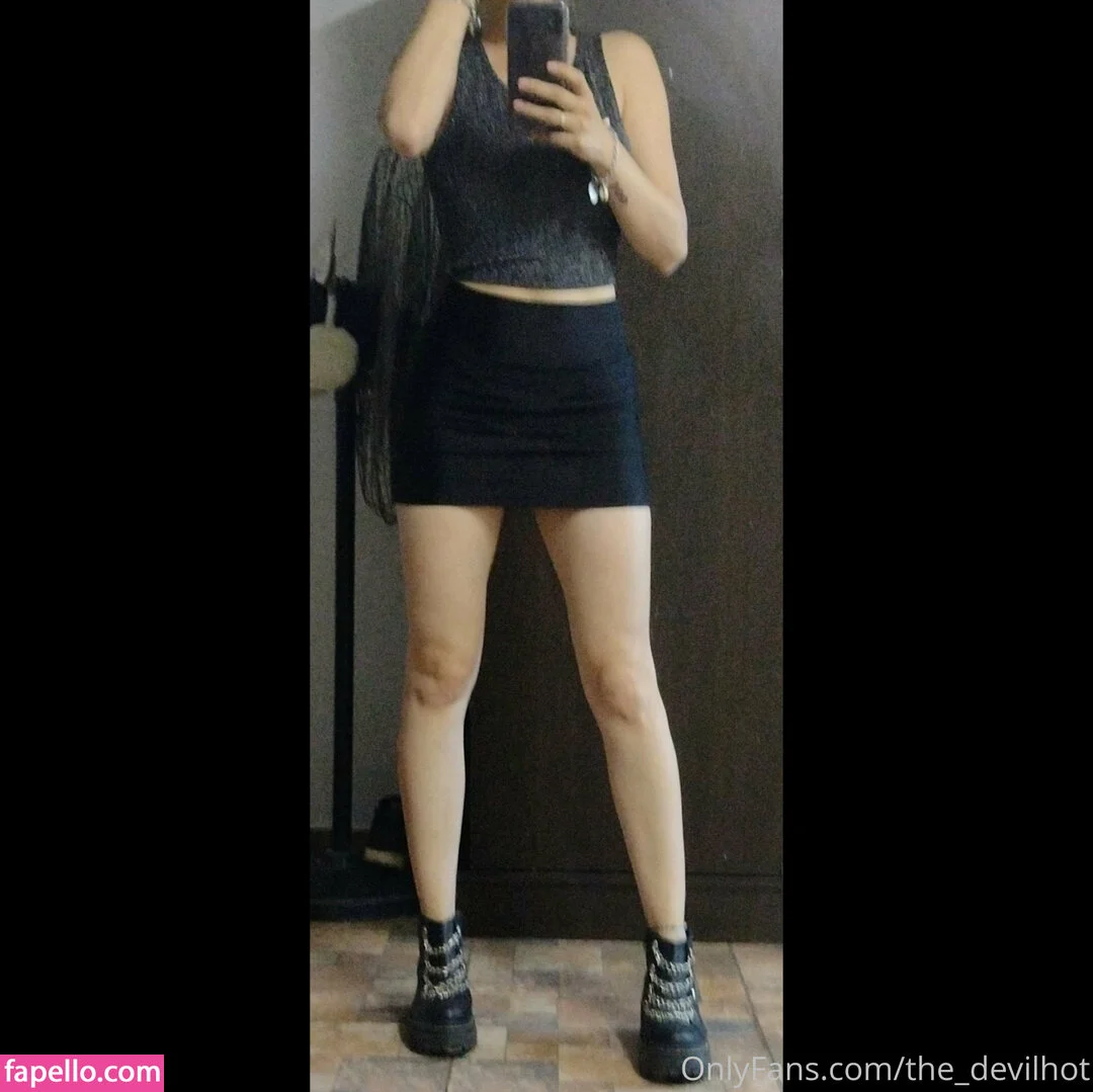 thedevilhot Onlyfans Photo Gallery 