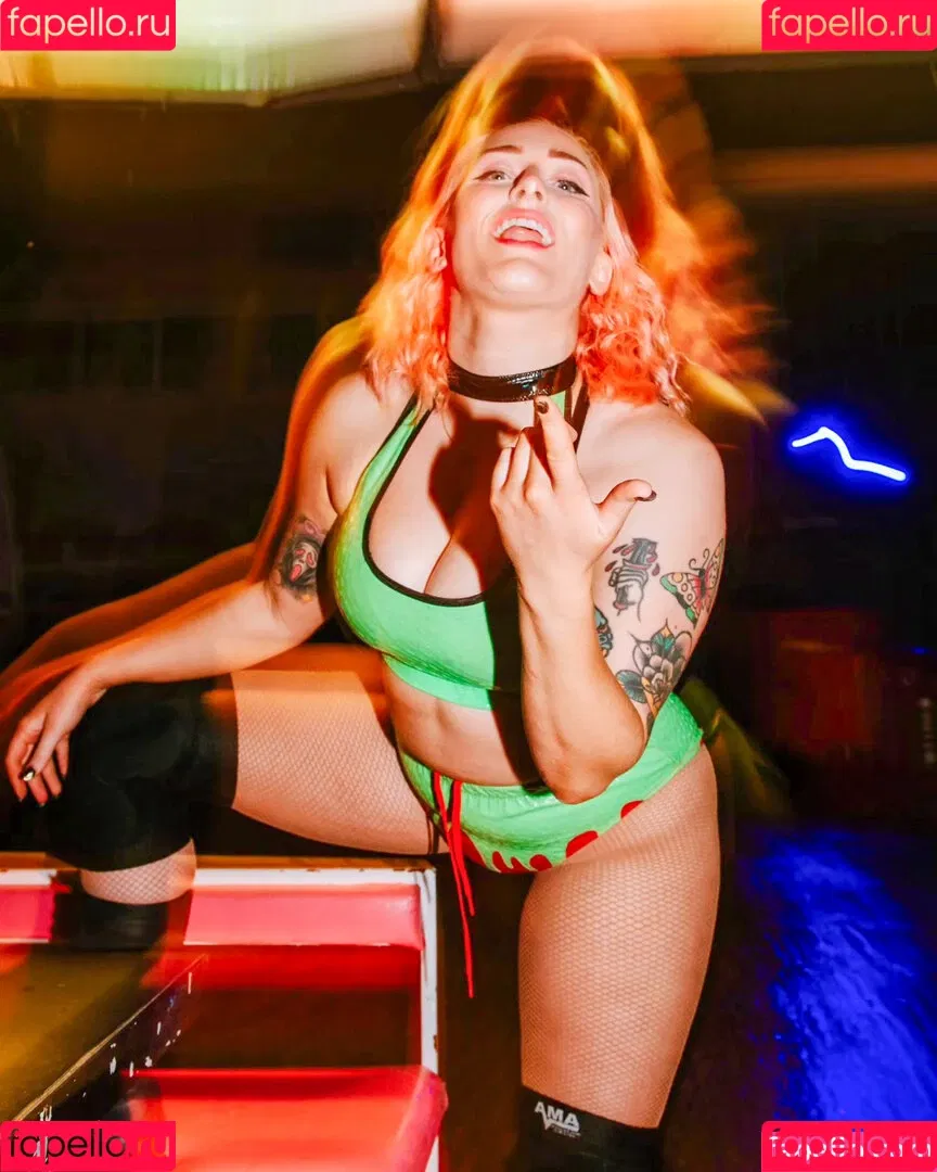 Allie Katch Onlyfans Photo Gallery 