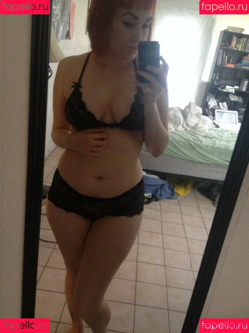 Allie Katch Onlyfans Photo Gallery 