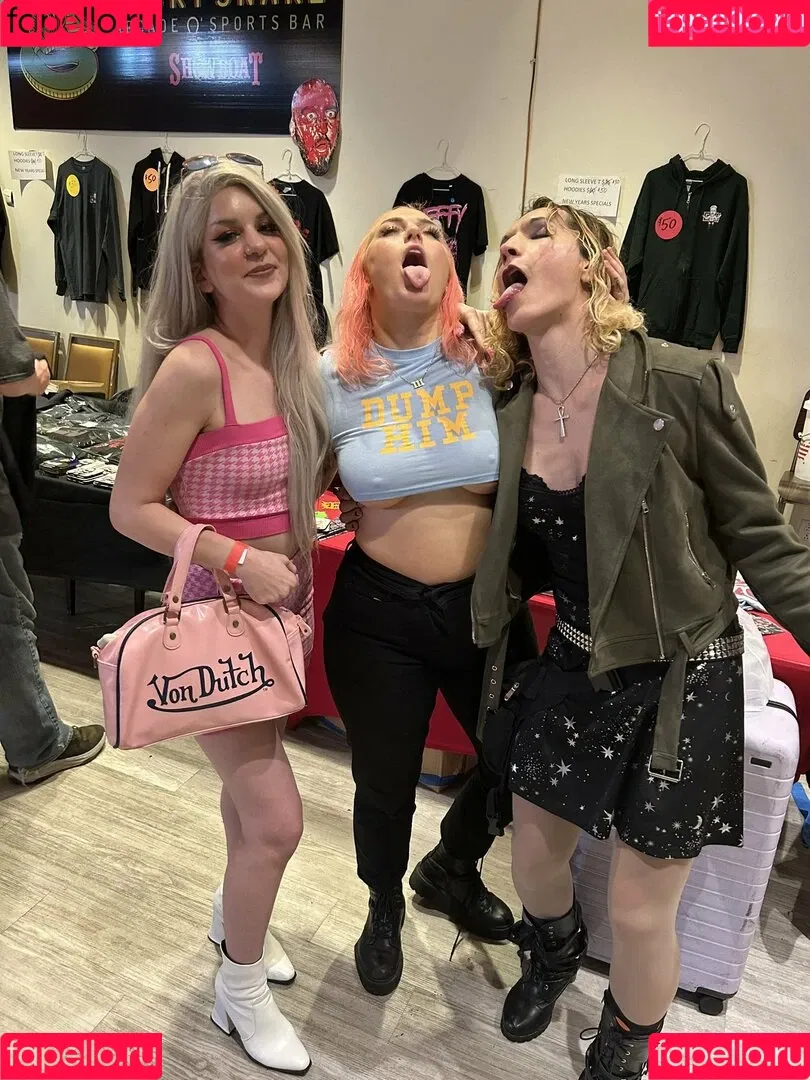 Allie Katch Onlyfans Photo Gallery 