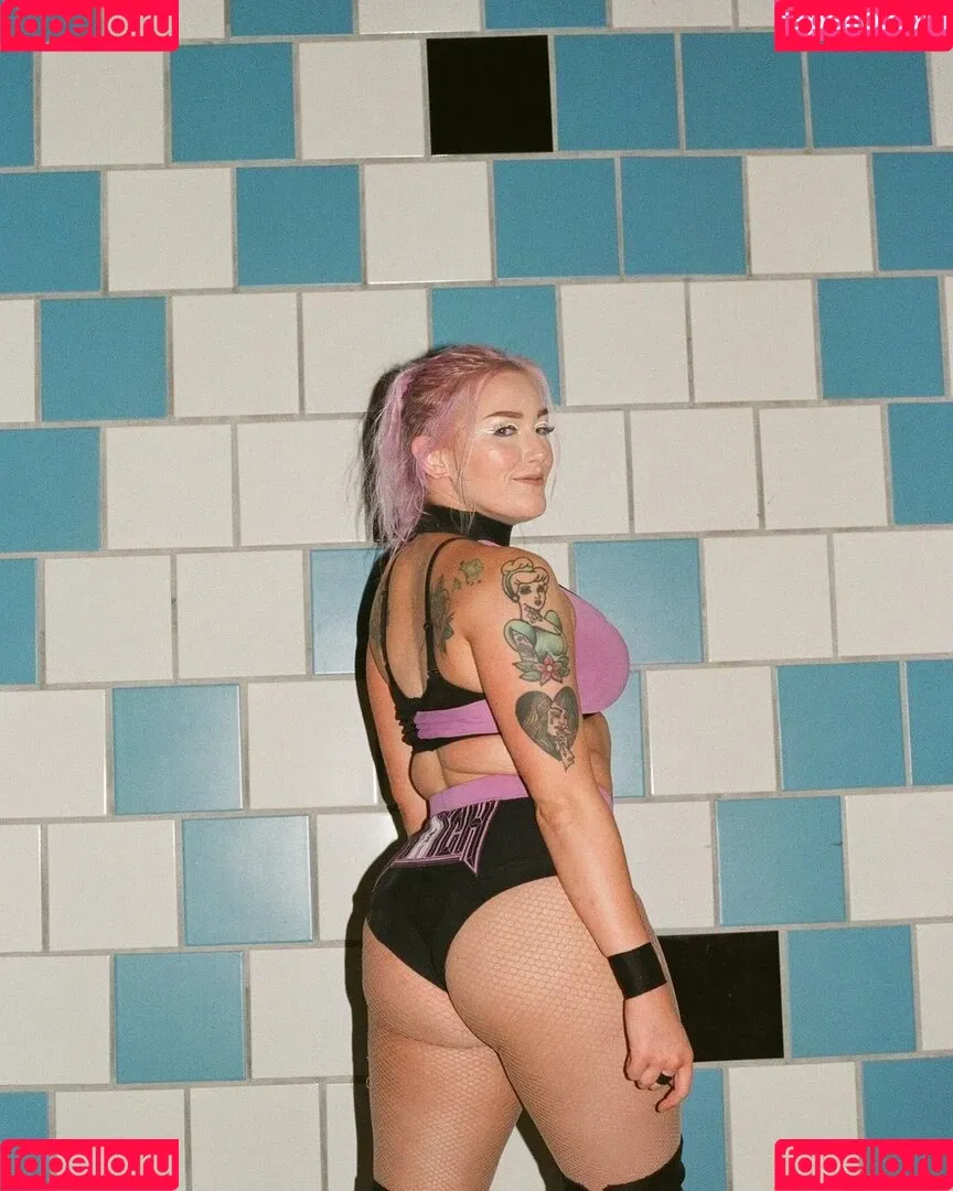 Allie Katch Onlyfans Photo Gallery 