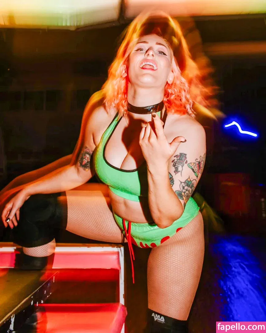 Allie Katch Onlyfans Photo Gallery 