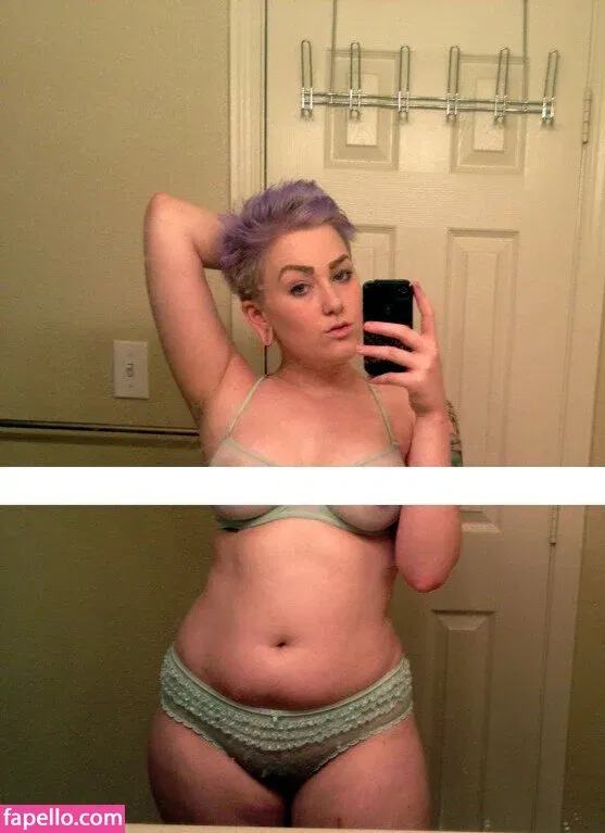 Allie Katch Onlyfans Photo Gallery 