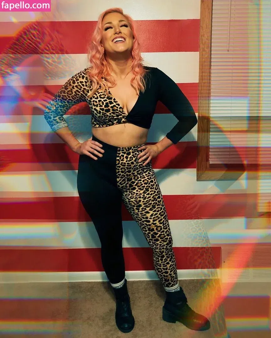 Allie Katch Onlyfans Photo Gallery 