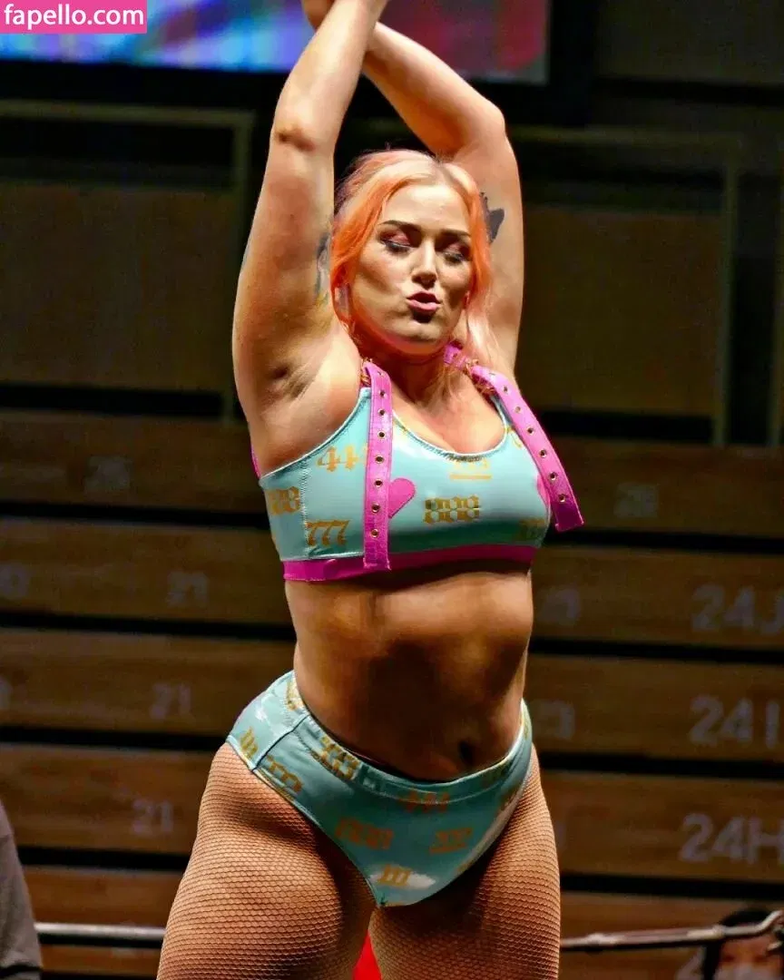 Allie Katch Onlyfans Photo Gallery 