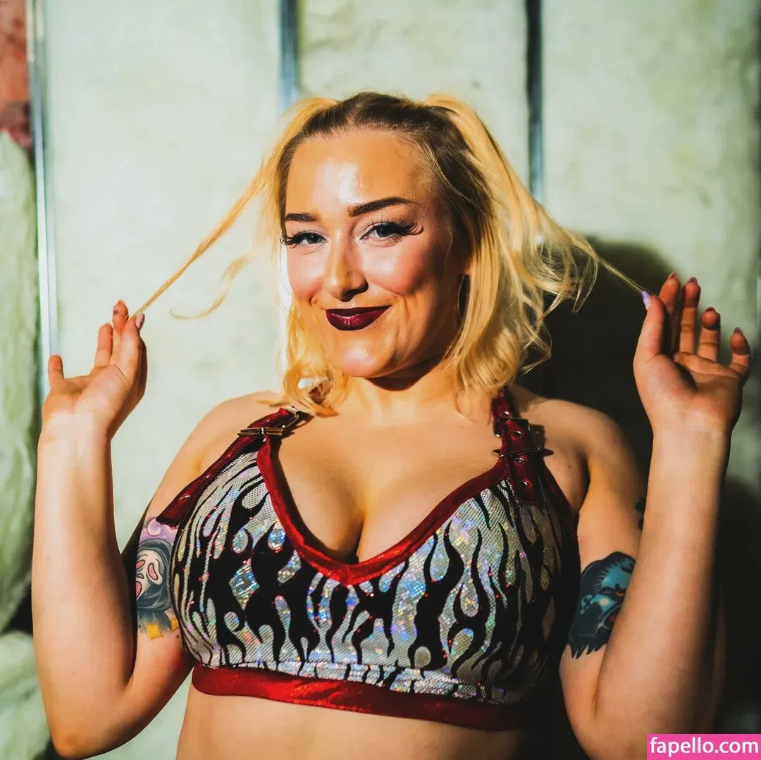 Allie Katch Onlyfans Photo Gallery 