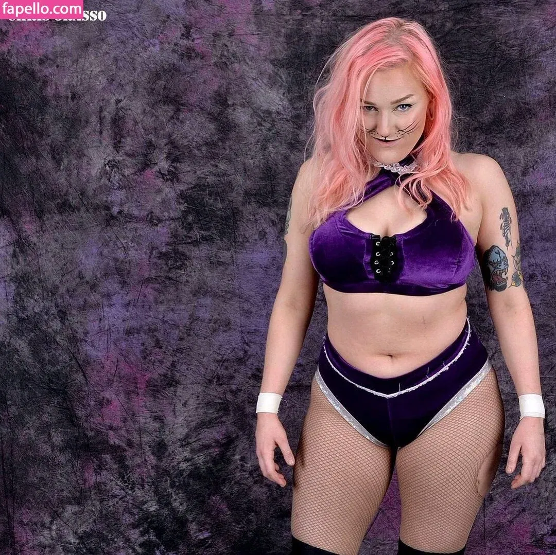 Allie Katch Onlyfans Photo Gallery 