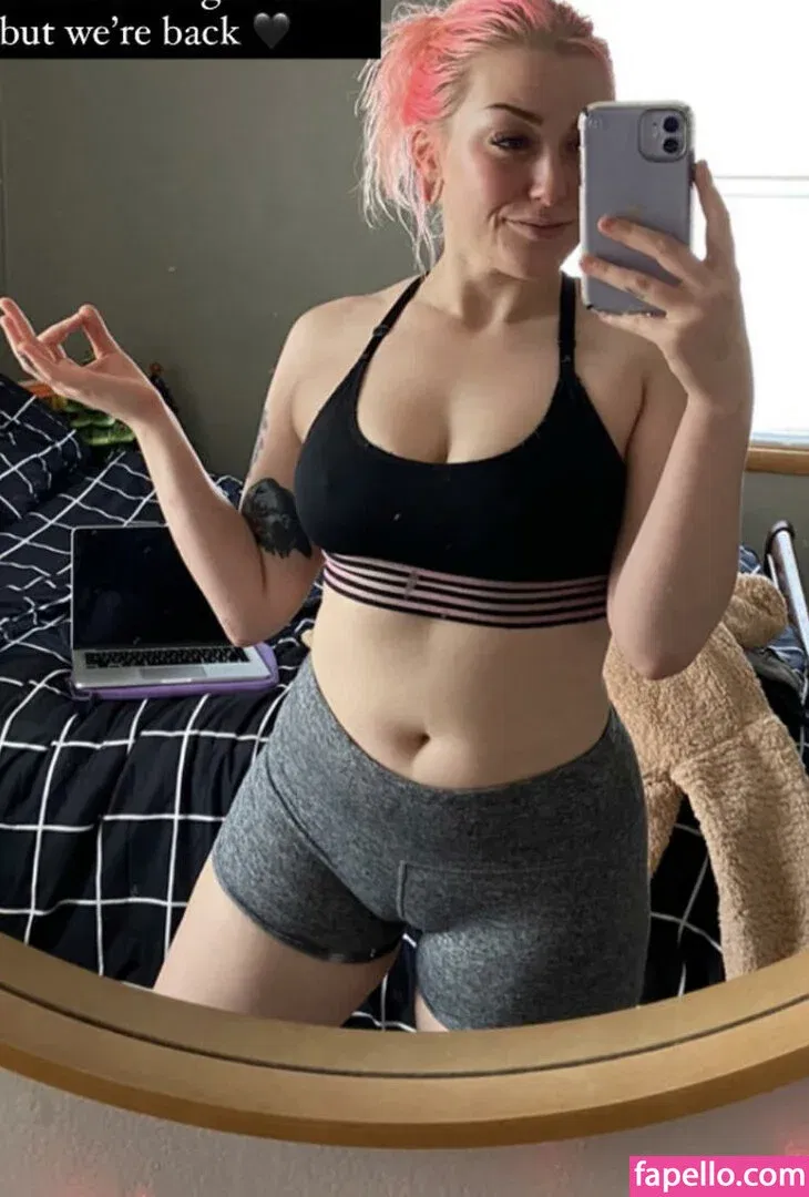 Allie Katch Onlyfans Photo Gallery 