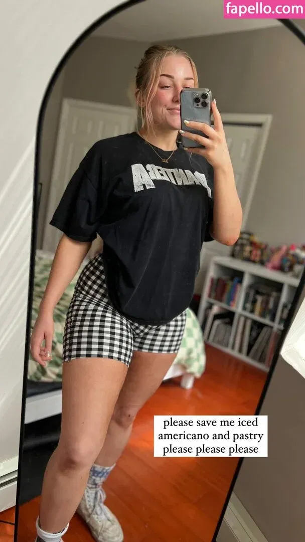 Allie Katch Onlyfans Photo Gallery 