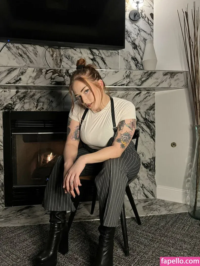 Allie Katch Onlyfans Photo Gallery 