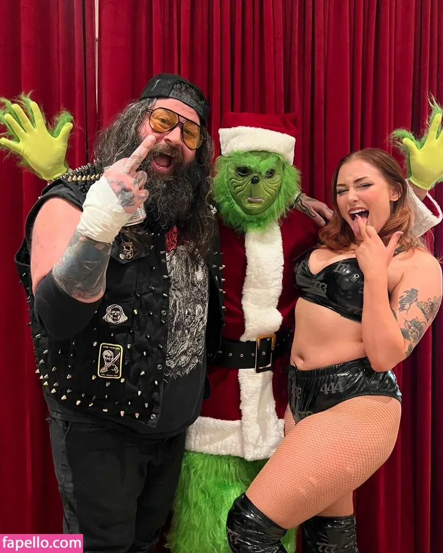 Allie Katch Onlyfans Photo Gallery 