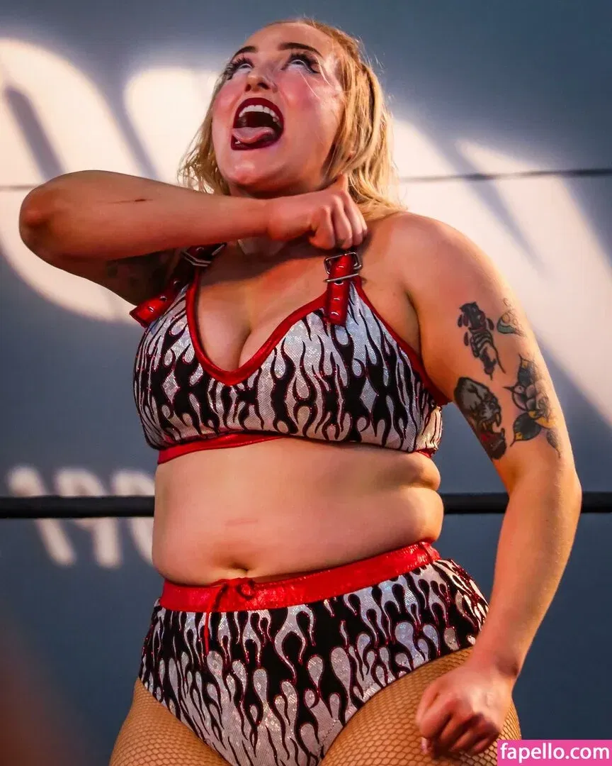 Allie Katch Onlyfans Photo Gallery 