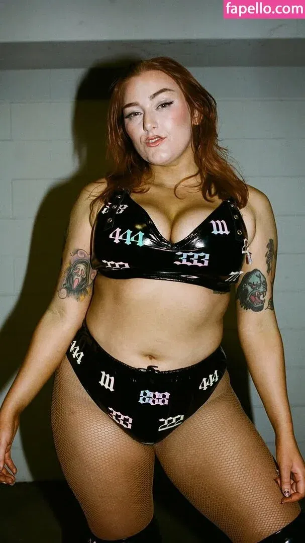 Allie Katch Onlyfans Photo Gallery 