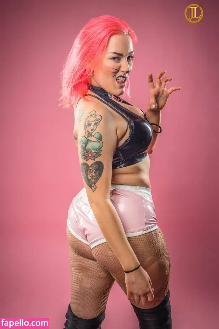 Allie Katch Onlyfans Photo Gallery 