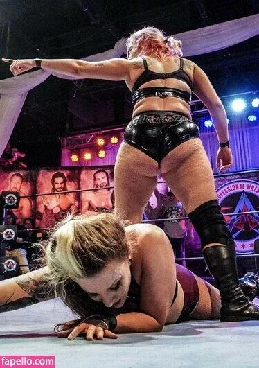 Allie Katch Onlyfans Photo Gallery 