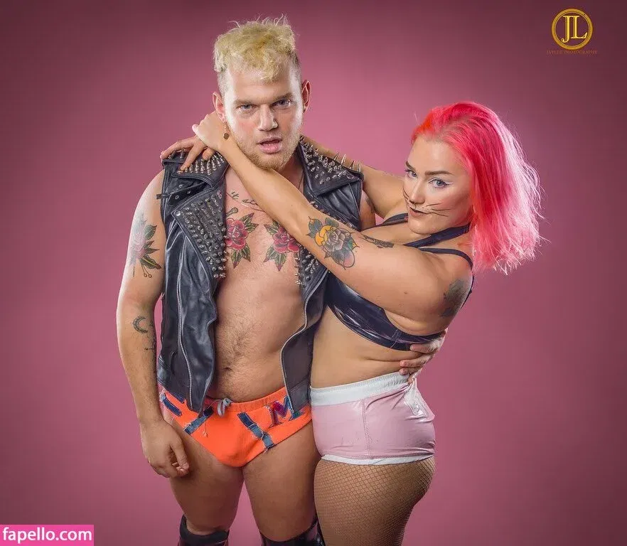 Allie Katch Onlyfans Photo Gallery 