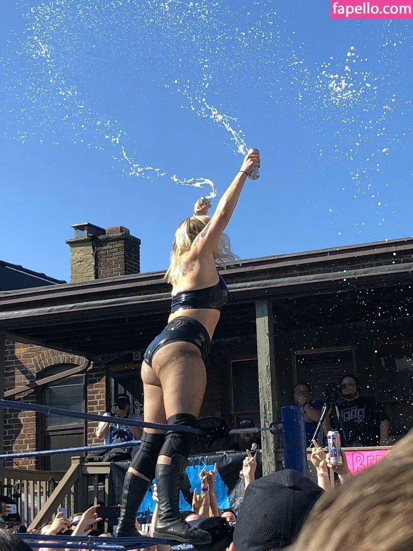 Allie Katch Onlyfans Photo Gallery 