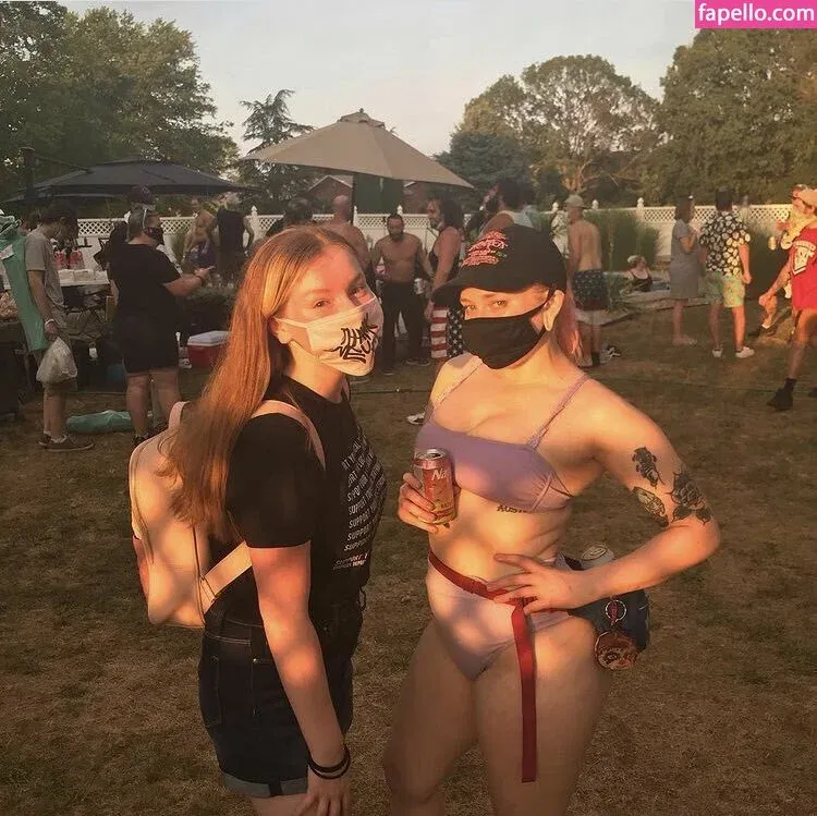 Allie Katch Onlyfans Photo Gallery 