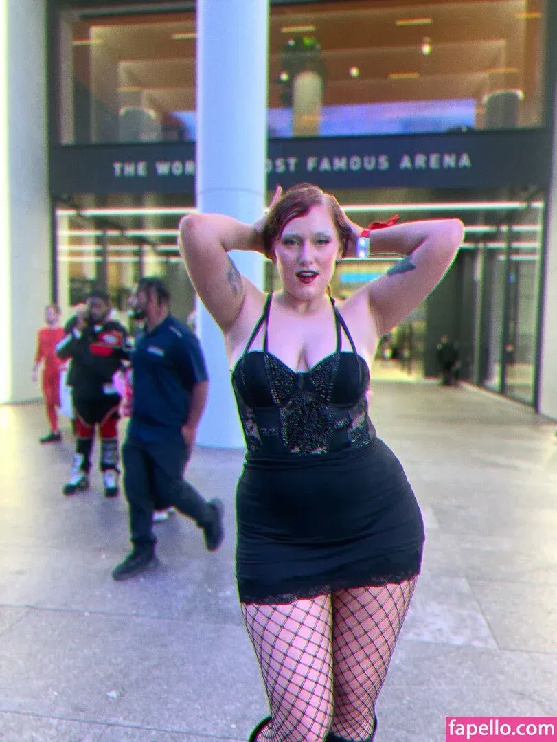 Allie Katch Onlyfans Photo Gallery 