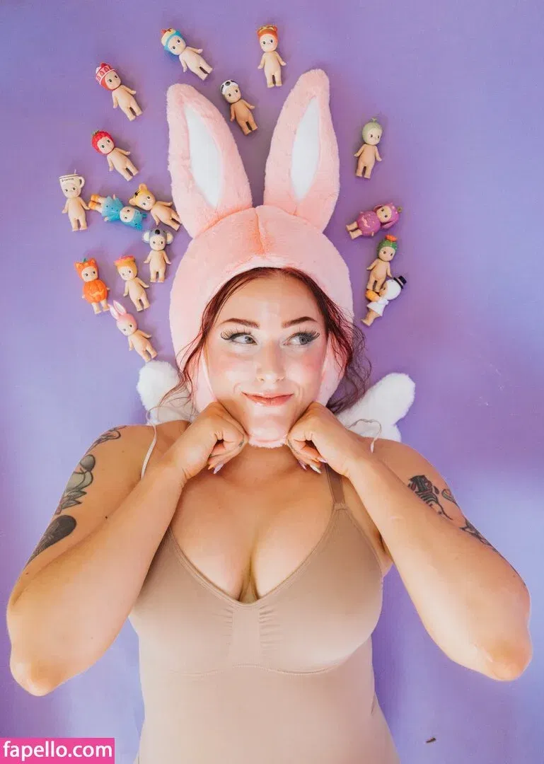 Allie Katch Onlyfans Photo Gallery 