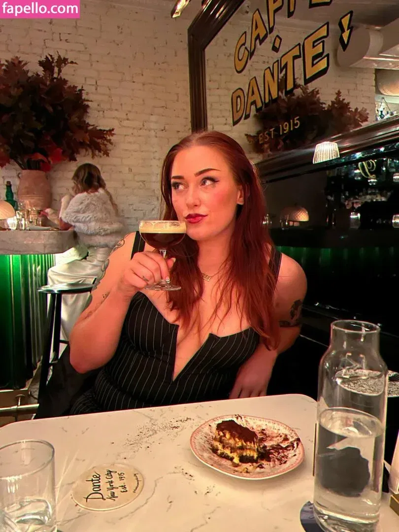 Allie Katch Onlyfans Photo Gallery 