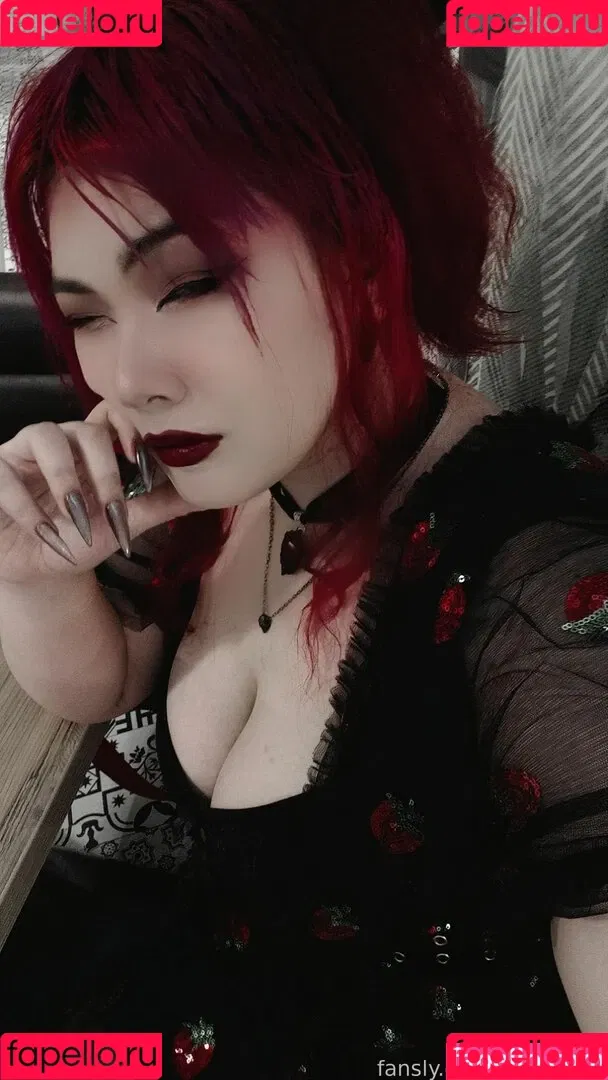 lunatricxx Onlyfans Photo Gallery 