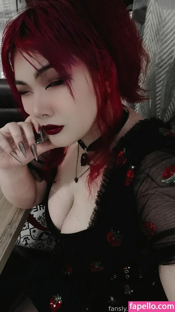 lunatricxx Onlyfans Photo Gallery 