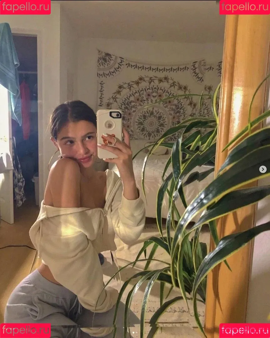 Lucia Manfredi Onlyfans Photo Gallery 
