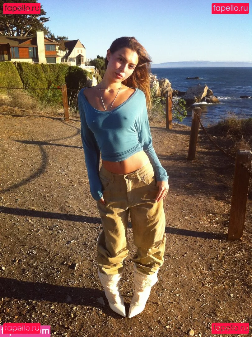 Lucia Manfredi Onlyfans Photo Gallery 