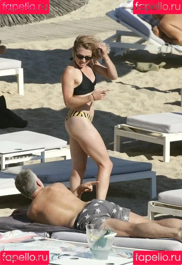 Stephanie Pratt Onlyfans Photo Gallery 