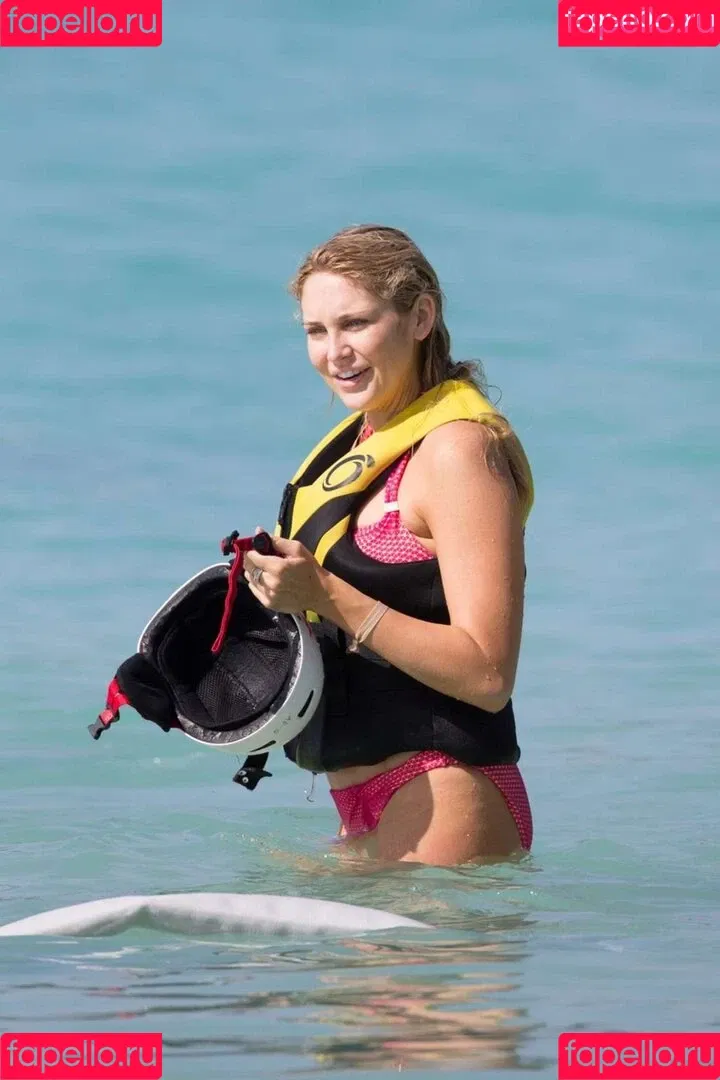 Stephanie Pratt Onlyfans Photo Gallery 