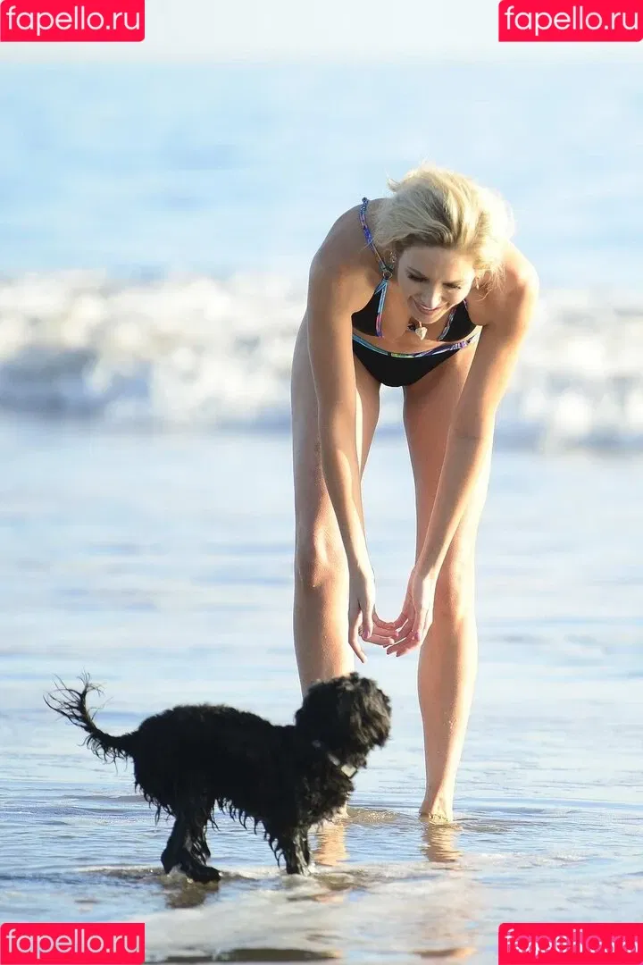 Stephanie Pratt Onlyfans Photo Gallery 