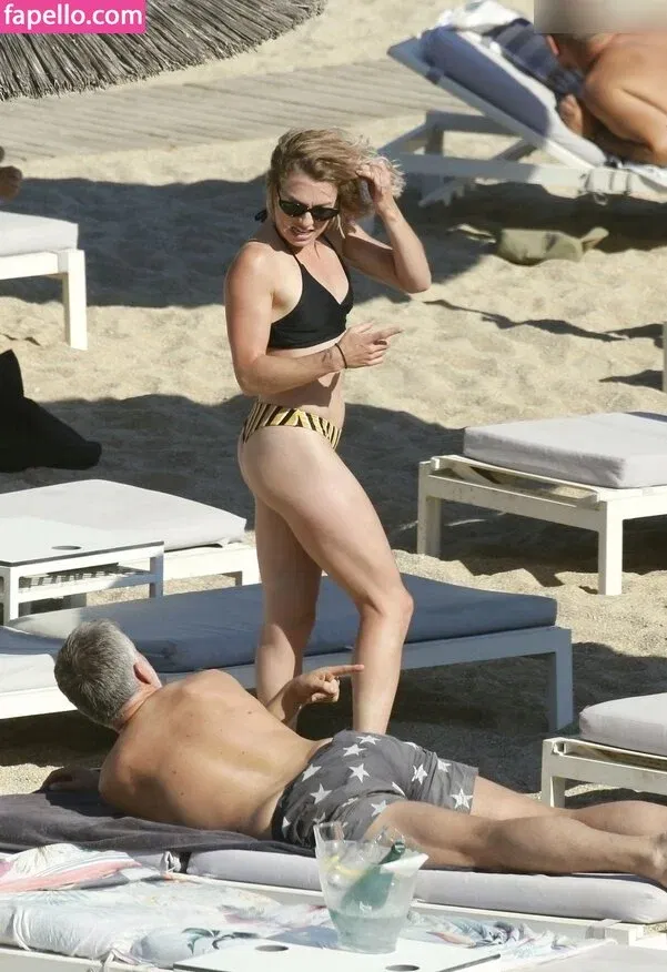 Stephanie Pratt Onlyfans Photo Gallery 