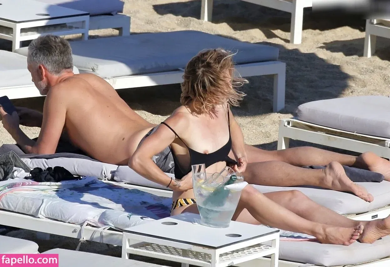 Stephanie Pratt Onlyfans Photo Gallery 