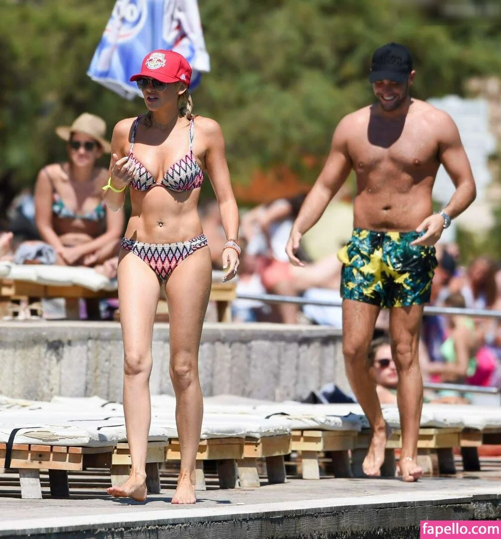 Stephanie Pratt Onlyfans Photo Gallery 