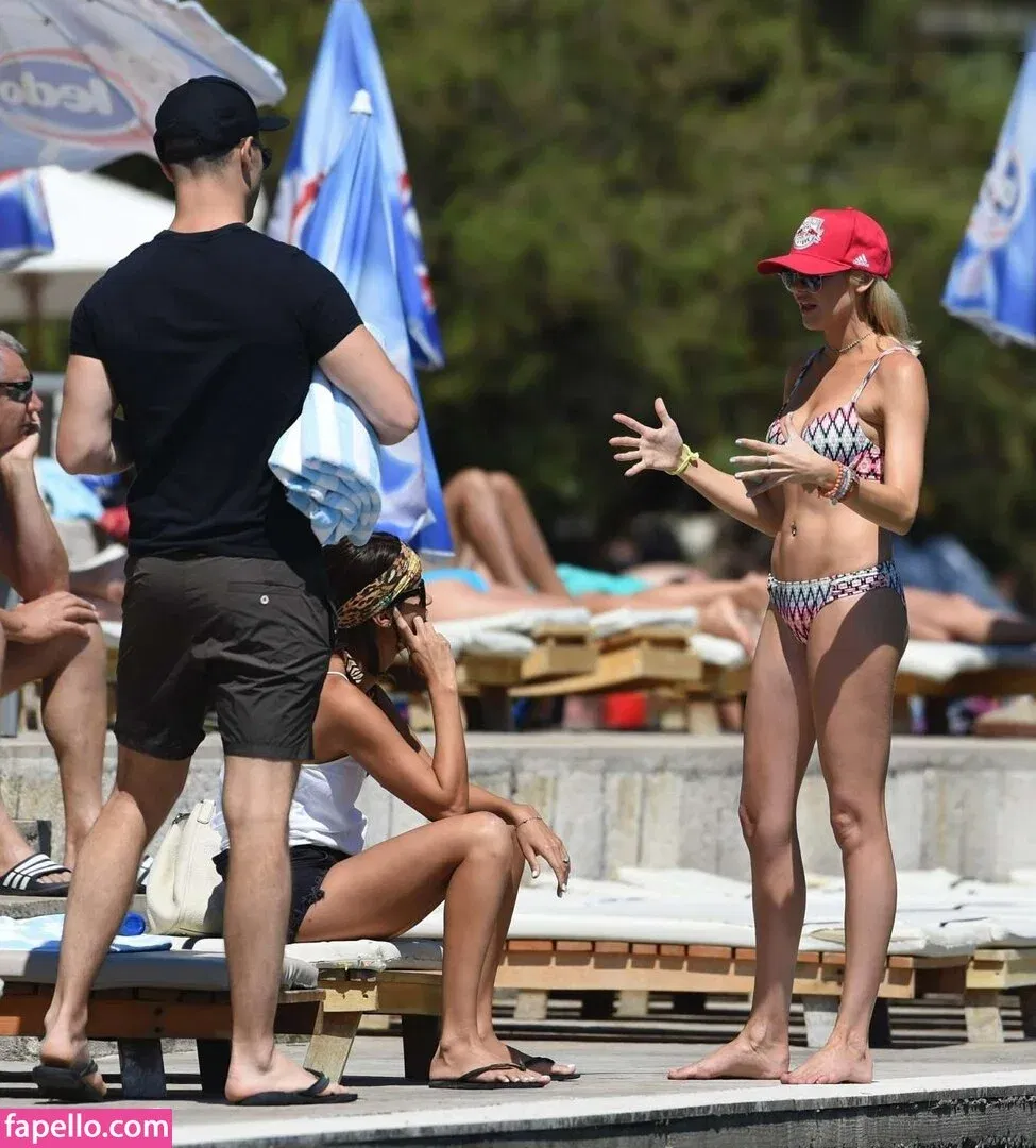 Stephanie Pratt Onlyfans Photo Gallery 