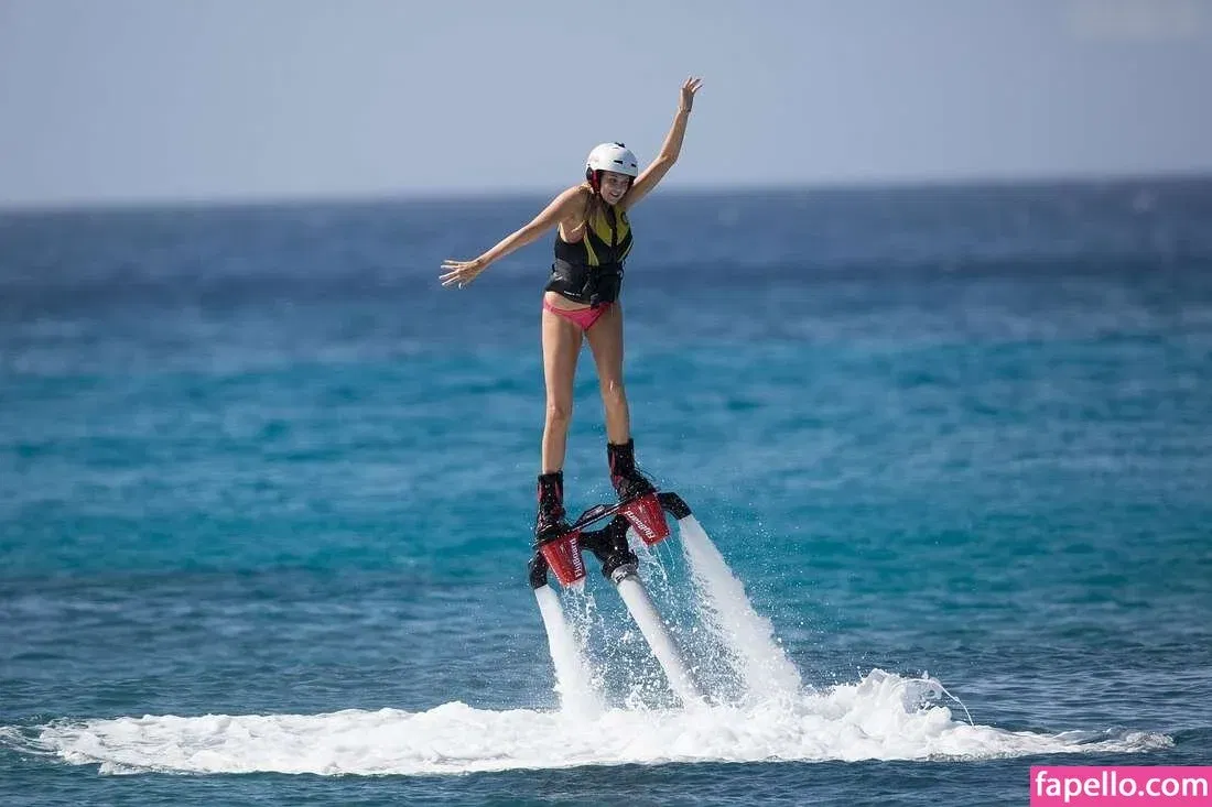 Stephanie Pratt Onlyfans Photo Gallery 