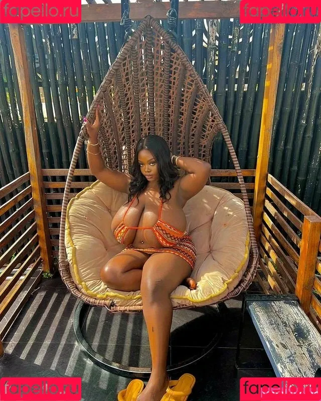Chanel La Croix Onlyfans Photo Gallery 