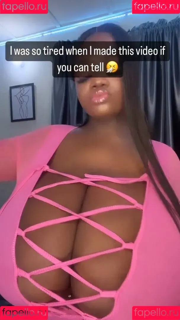 Chanel La Croix Onlyfans Photo Gallery 