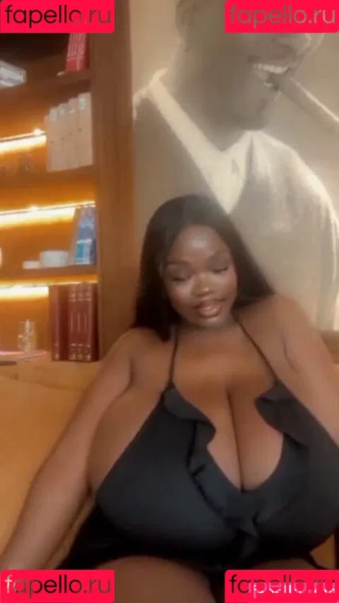 Chanel La Croix Onlyfans Photo Gallery 